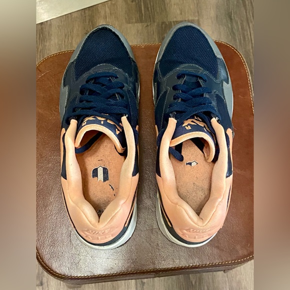 Nike Air Max St - Picture 8 of 11